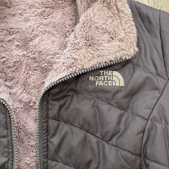 The North Face Double Sided Jacket - Picture 2 of 5